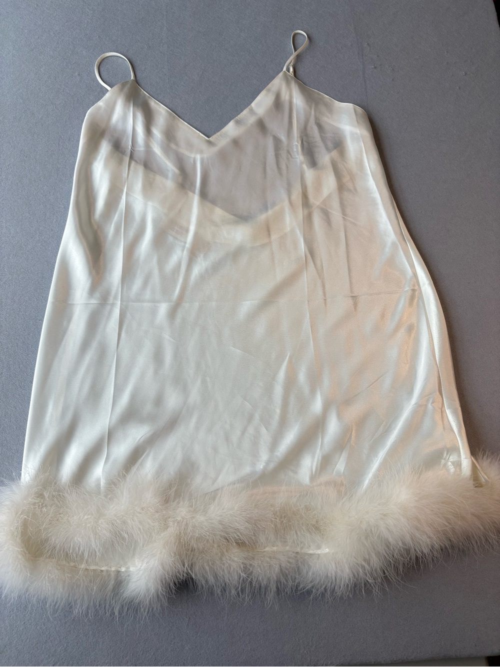 Vintage Victoria's Secret Gold Label Ivory Satin Slip with Marabou Hem Sz L